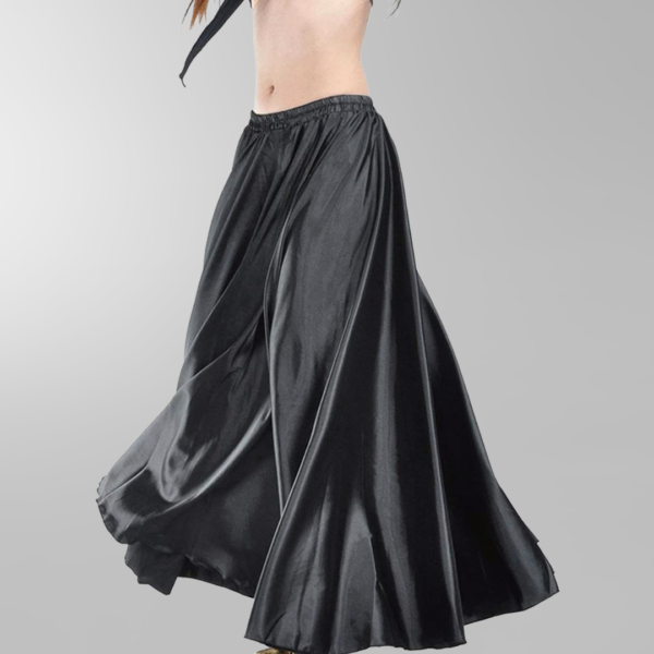 dansa-magdans-i-svart-kjol